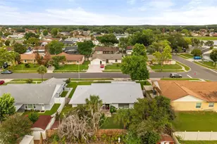 12136 Shallot St, Orlando, FL 32837 - Photo 2
