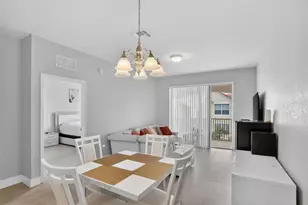 3332 Robert Trent Jones Dr, Orlando, FL 32835 - Photo 4