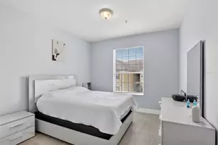 3332 Robert Trent Jones Dr, Orlando, FL 32835 - Photo 10
