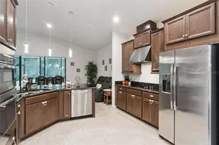 3849 Carrick Bend Dr, Kissimmee, FL 34746 - Photo 10