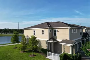 2634 Pleasant Cypress Cir, Kissimmee, FL 34741 - Photo 2
