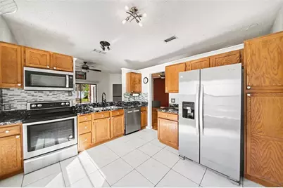 2058 Sue Ellen Court, Apopka, FL 32703 - Photo 14