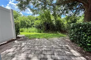 823 Pine Pointe Ln, Orlando, FL 32828 - Photo 14