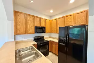 823 Pine Pointe Ln, Orlando, FL 32828 - Photo 10