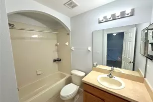 823 Pine Pointe Ln, Orlando, FL 32828 - Photo 22