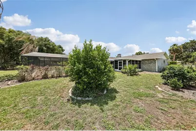 5234 Magnolia Terrace, Fruitland Park, FL 34731 - Photo 18