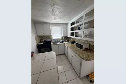 5011 Geiger Cemetery Road, Zephyrhills, FL 33541 - Photo 2