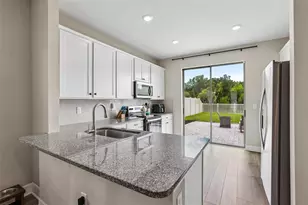7673 Yale Harbor Dr, Wesley Chapel, FL 33545 - Photo 8
