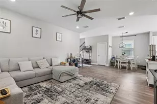 7673 Yale Harbor Dr, Wesley Chapel, FL 33545 - Photo 12