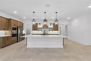 12541 Gold Honeysuckle St, Winter Garden, FL 34787 - Photo 4
