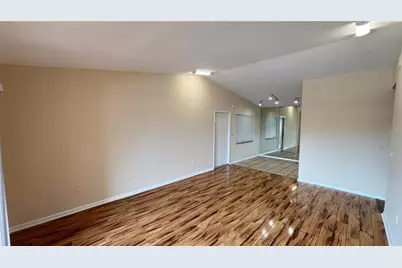 5169 Vineland Road #B208, Orlando, FL 32811 - Photo 10