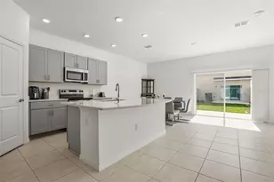 3002 Canary Ave, Davenport, FL 33837 - Photo 6