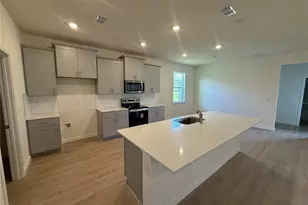 3001 Kingsman Tr, Ormond Beach, FL 32174 - Photo 2