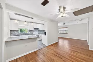 819 Canovia Ave, Orlando, FL 32804 - Photo 6