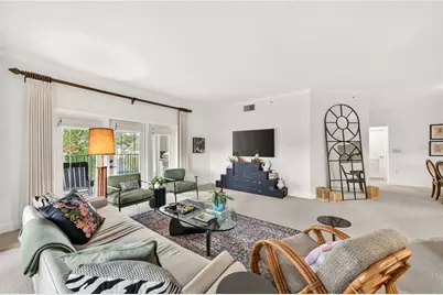 2305 Edgewater Drive #1210, Orlando, FL 32804 - Photo 4