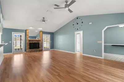 9109 Queen Elizabeth Court, Orlando, FL 32818 - Photo 24