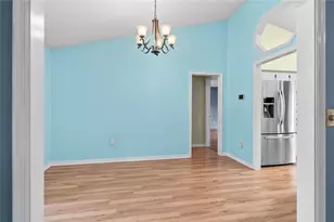 9109 Queen Elizabeth Ct, Orlando, FL 32818 - Photo 8