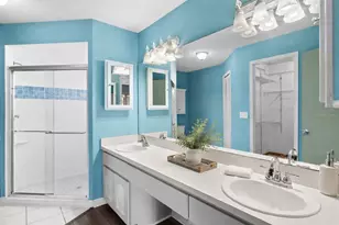 9109 Queen Elizabeth Ct, Orlando, FL 32818 - Photo 20