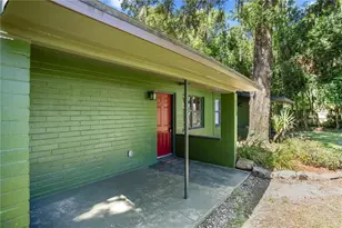 2152 NE 3rd St, Ocala, FL 34470 - Photo 2