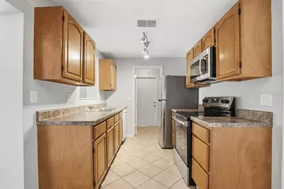 4374 Oriole Avenue, Spring Hill, FL 34608 - Photo 12