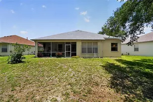 11226 Primrose Cir, Bradenton, FL 34202 - Photo 12