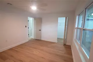 4749 Amoy Ct, Orlando, FL 32811 - Photo 10