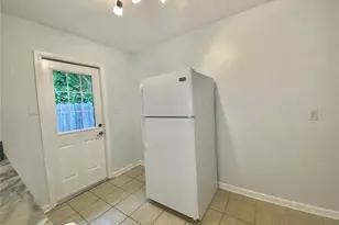 1022 Delaney Park Dr, Orlando, FL 32806 - Photo 10