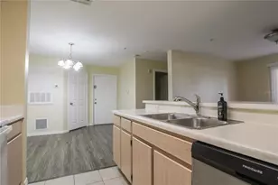 5451 Vineland Rd, Orlando, FL 32811 - Photo 6
