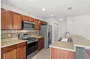 2123 Portcastle Cir, Winter Garden, FL 34787 - Photo 10
