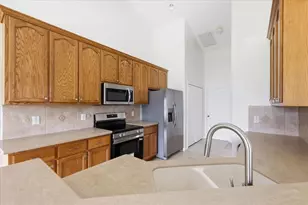 4303 Shoshone Ct, Saint Cloud, FL 34772 - Photo 12