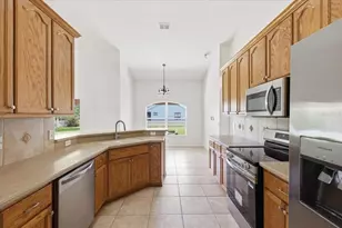 4303 Shoshone Ct, Saint Cloud, FL 34772 - Photo 10