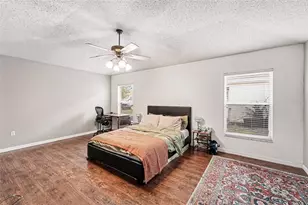 8376 Lake Amhurst Tr, Orlando, FL 32829 - Photo 18