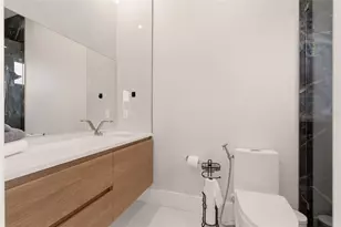 9889 Lake Georgia Dr, Orlando, FL 32817 - Photo 40