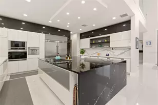 9889 Lake Georgia Dr, Orlando, FL 32817 - Photo 22