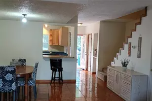 11727 Wesson Circle, Tampa, FL 33618 - Photo 2