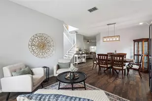 1221 Willow Branch Dr, Orlando, FL 32828 - Photo 2