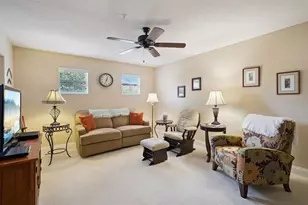 6869 Piazza St, Orlando, FL 32819 - Photo 12