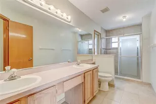 2358 Oldfield Dr, Orlando, FL 32837 - Photo 56