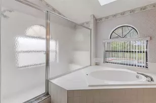 2358 Oldfield Dr, Orlando, FL 32837 - Photo 46