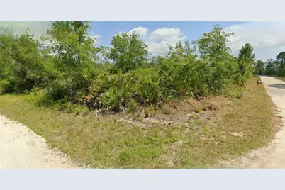 383 Carole Road NW, Lake Placid, FL 33852 - Photo 1
