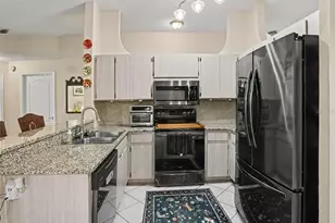 5729 Delano Ln, Orlando, FL 32821 - Photo 8