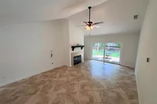 1083 Beckstrom Dr, Oviedo, FL 32765 - Photo 2