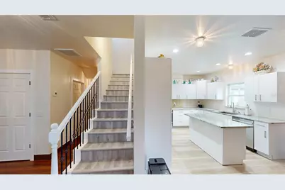 402 E Maple Street, Winter Garden, FL 34787 - Photo 8