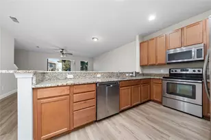 8439 Kelsall Dr, Orlando, FL 32832 - Photo 14