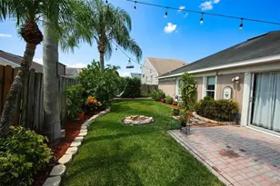 10719 Cherry Oak Cir, Orlando, FL 32817 - Photo 2