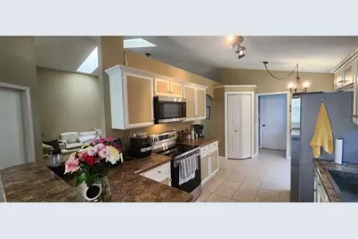 10719 Cherry Oak Circle, Orlando, FL 32817 - Photo 12