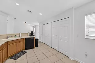 8311 Foster Dr, Davenport, FL 33896 - Photo 8