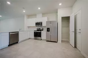 3239 Canyon Bay Pt, Sanford, FL 32773 - Photo 6