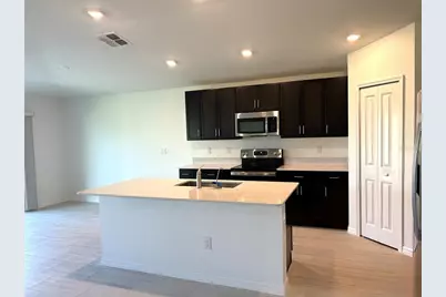 3615 Natural Trace Street, Plant City, FL 33565 - Photo 4
