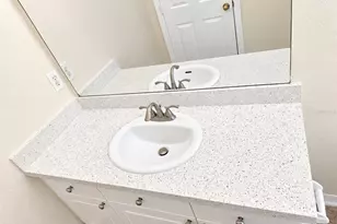 18001 Richmond Pl Dr, Tampa, FL 33647 - Photo 16